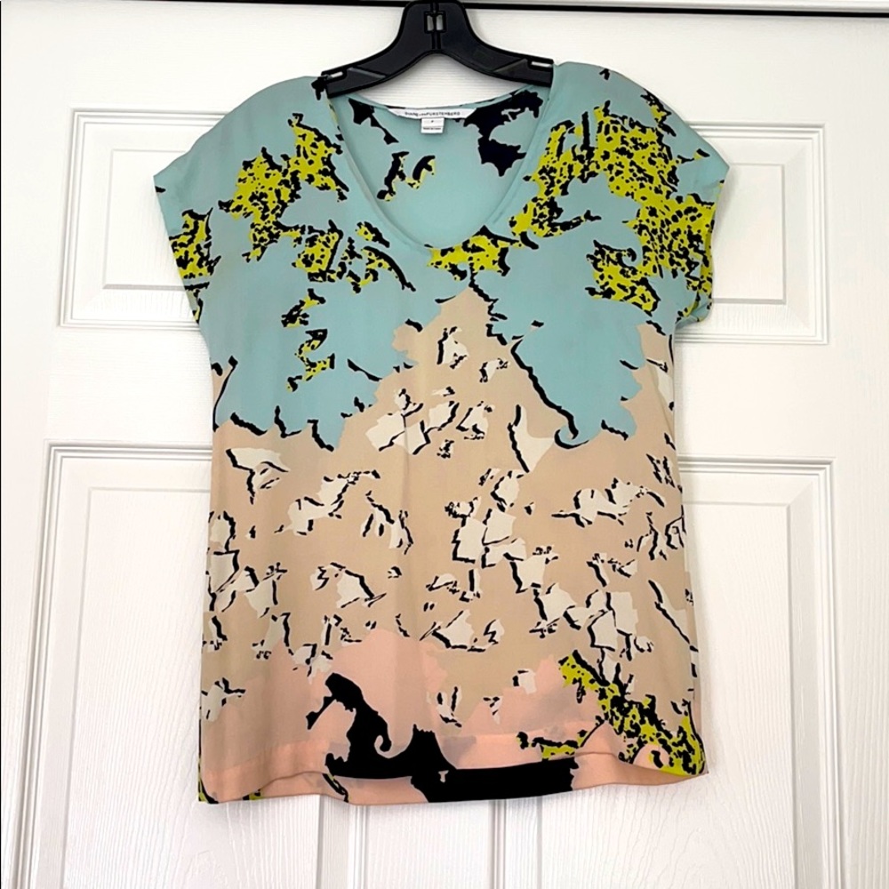 AUTHENTIC DIANE VONFRUSTENBERG TOP
